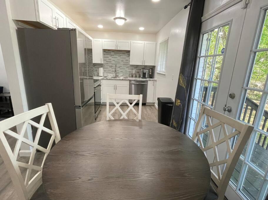 Four Bedroom Home Near Hartsfield Jackson Airport Ривърдейл Екстериор снимка